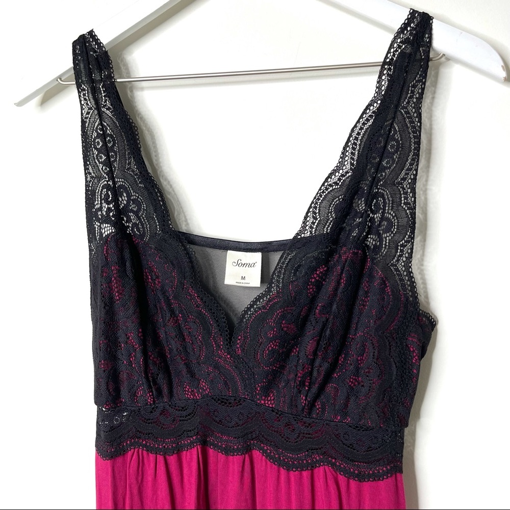 Soma black and magenta lace chemise size M